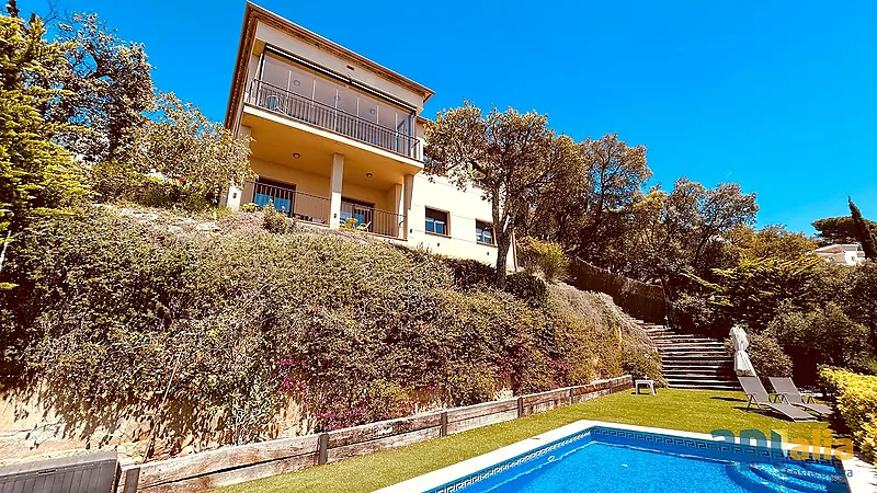 Espectacular casa con piscina en Santa Cristina d'Aro