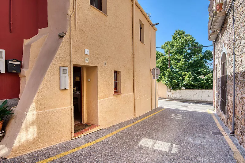 Renovated village house in the centre of Calonge