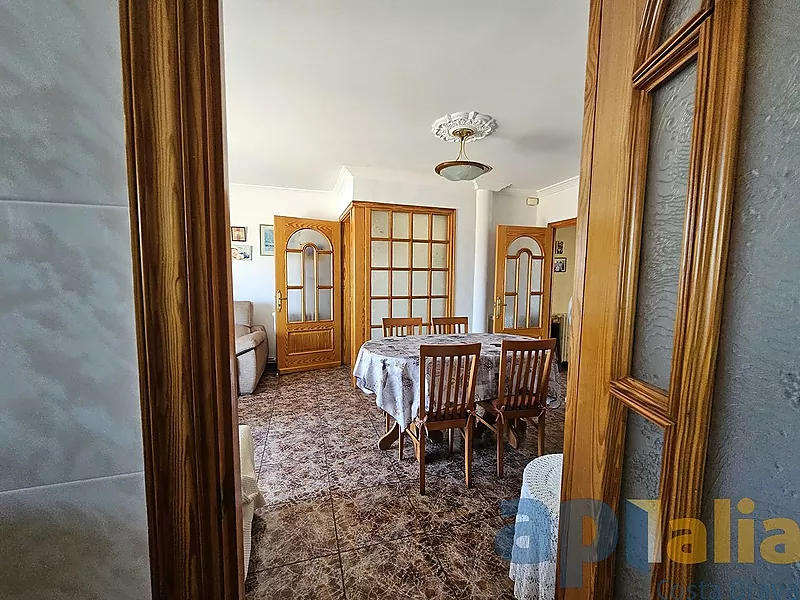 CASA ADOSADA EN VENTA EN ZONA TRANQUILA DE PALAMÓS