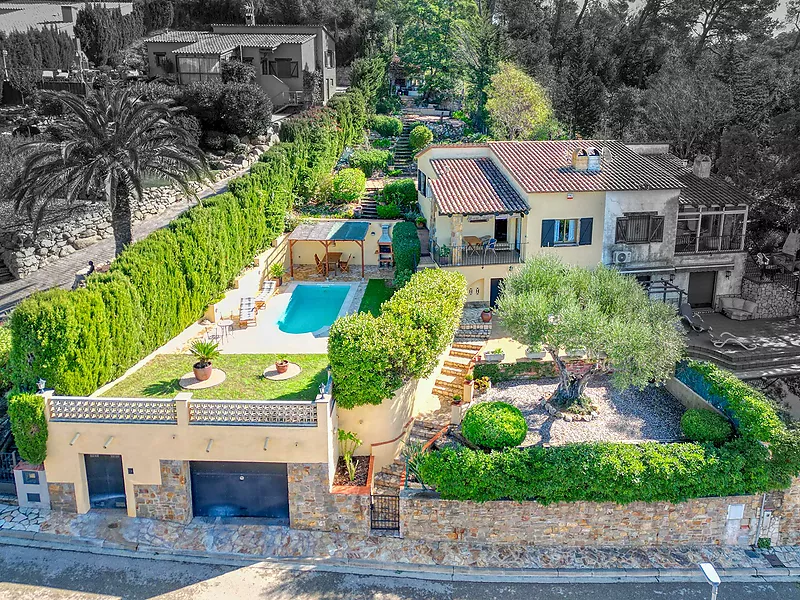 Maison individuelle à Begur.