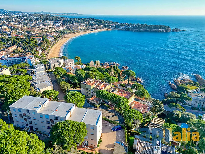 Appartement près de la plage de Sant Pol.