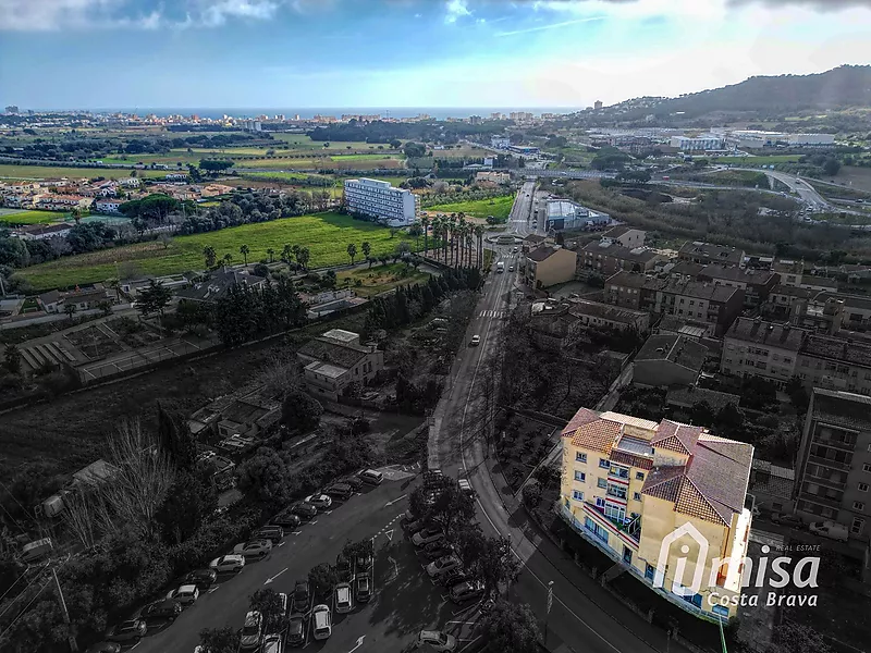 Appartement au rez-de-chaussée au centre de Calonge, à 2 minutes de la plage